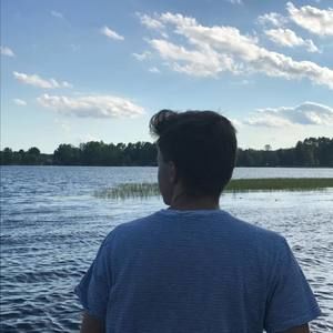 Meet your Posher, Tom